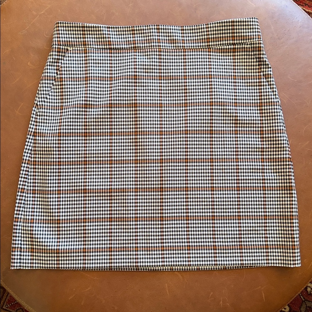 Ann Taylor Loft Brown and Black Pencil Skirt, size 10